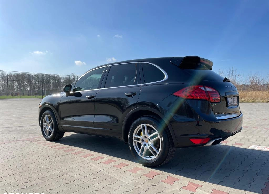 Porsche Cayenne cena 99000 przebieg: 135000, rok produkcji 2013 z Lublin małe 254